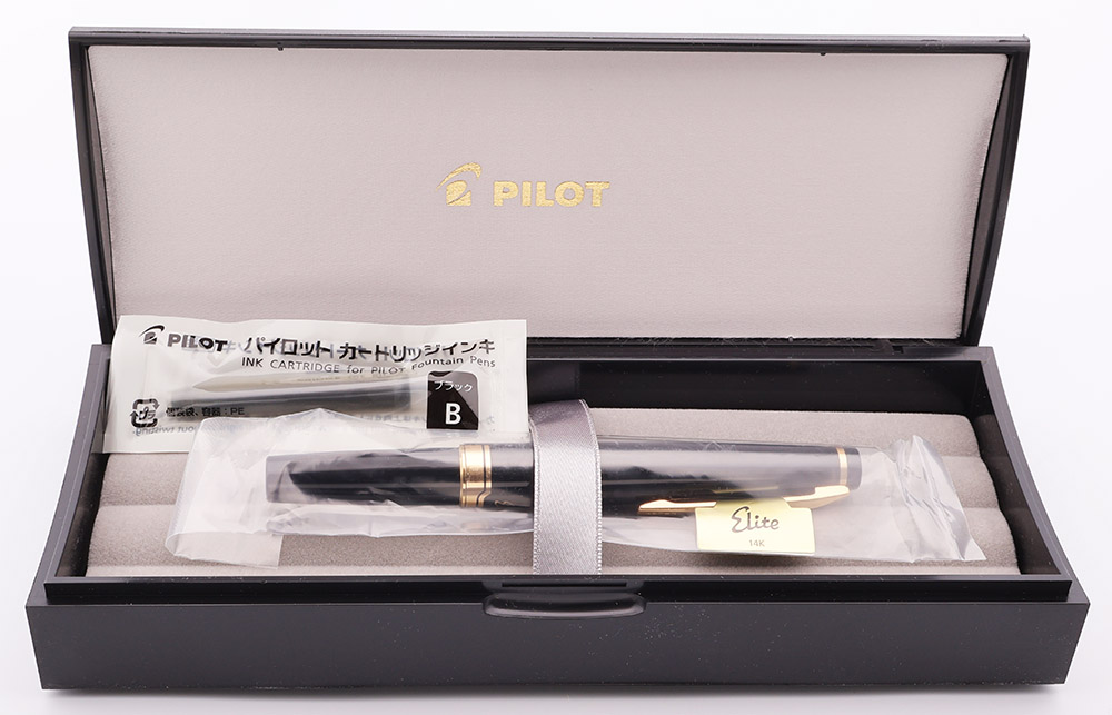 Pilot Elite 95S Pocket Fountain Pen - Black w/GT, C/C, 14k Gold